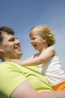 babywearing-dads
