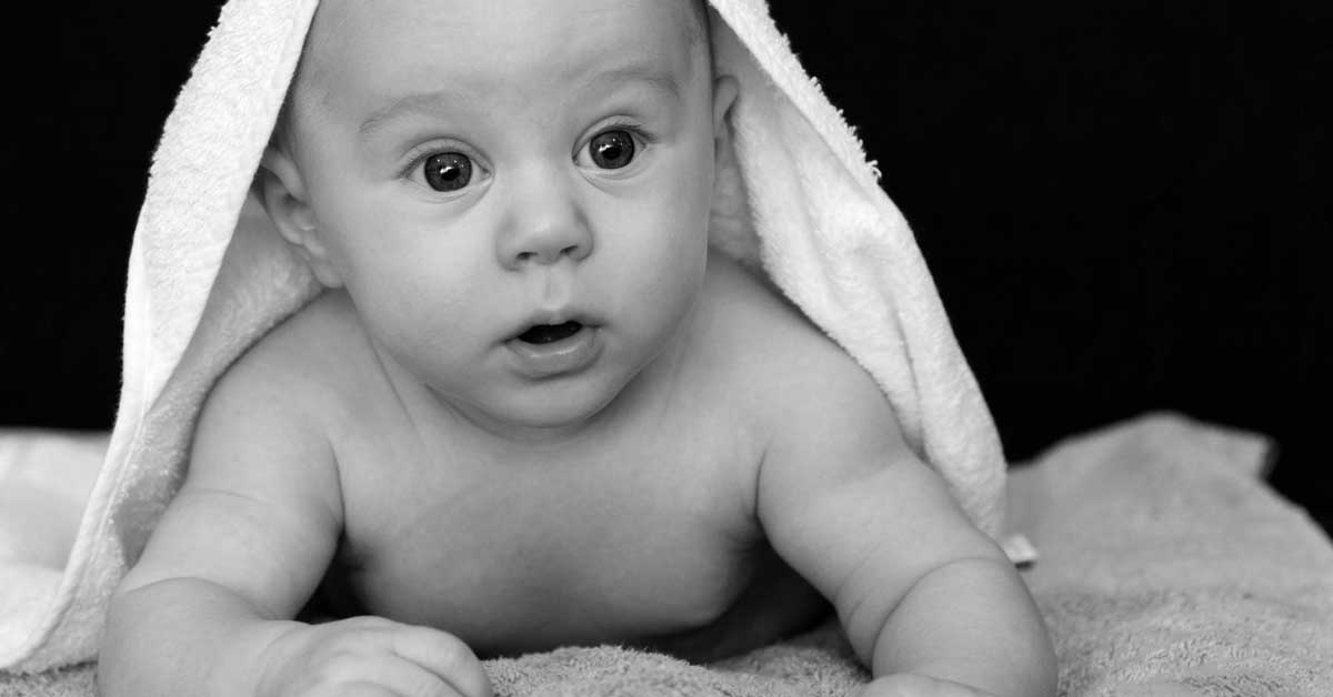Bathing Baby Tips On How To Bathe A Newborn Efficiently